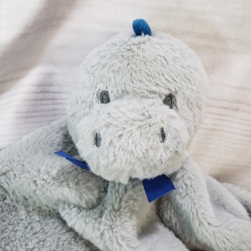 Kellytoy Baby Gray Blue Dinosaur Plush Lovey Mini Security Blanket Rattle Ribbon - Picture 2 of 8